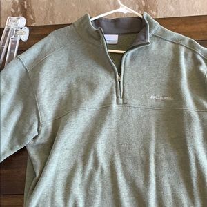 Large men’s Columbia fleece